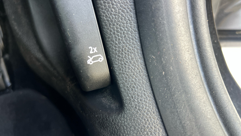 MINI Convertible 2.0 Cooper S Exclusive II 2dr Auto Petrol Convertible